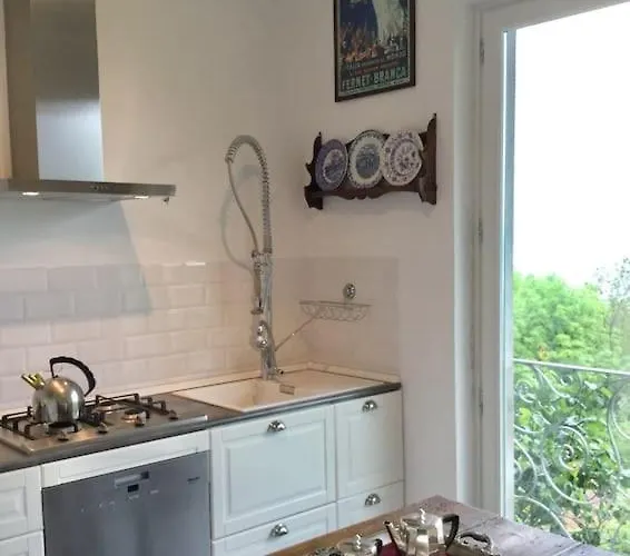 Lucherina Lejlighed Stresa